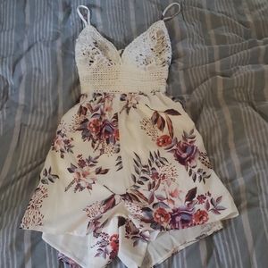 Floral and lace romper